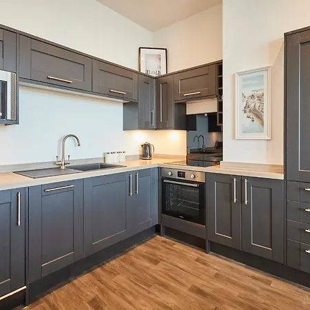 Host & - Seaview Retreat *