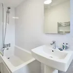 Apartment Host & - Seaview Retreat Whitby